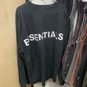 Essentiall long sleeve